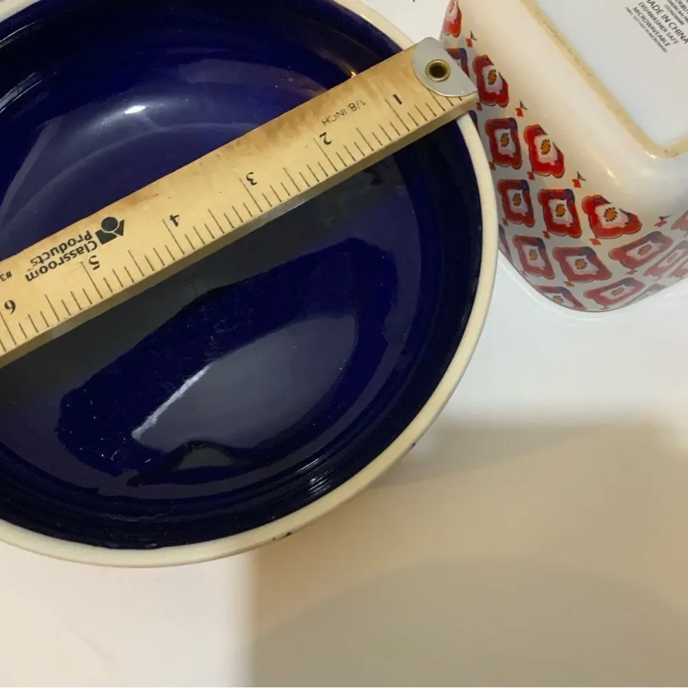 Bundle 2 DASH of THAT Damask cereal bowl & square bowl